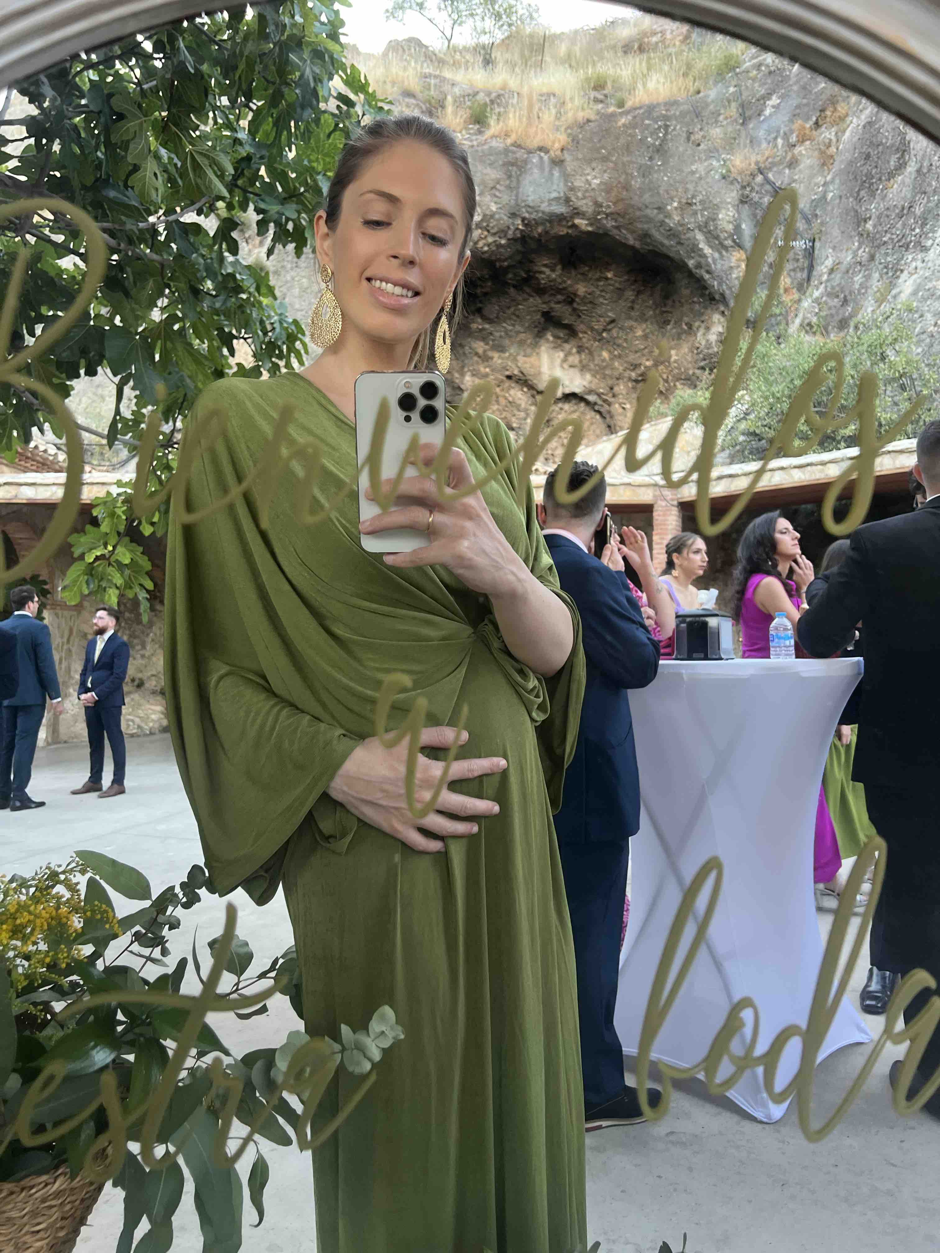 Vestido Coosy — foto 1 de 3