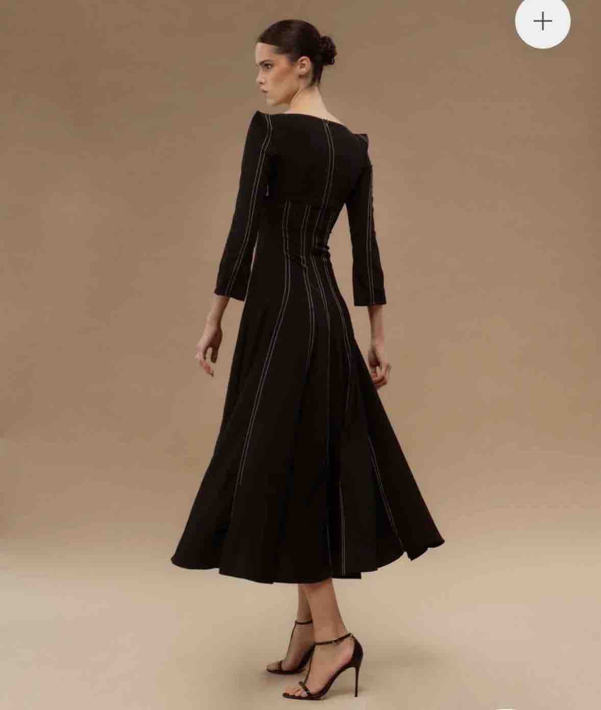 Vestido IQ Collection espectacular The IQ Collection — foto 4 de 5