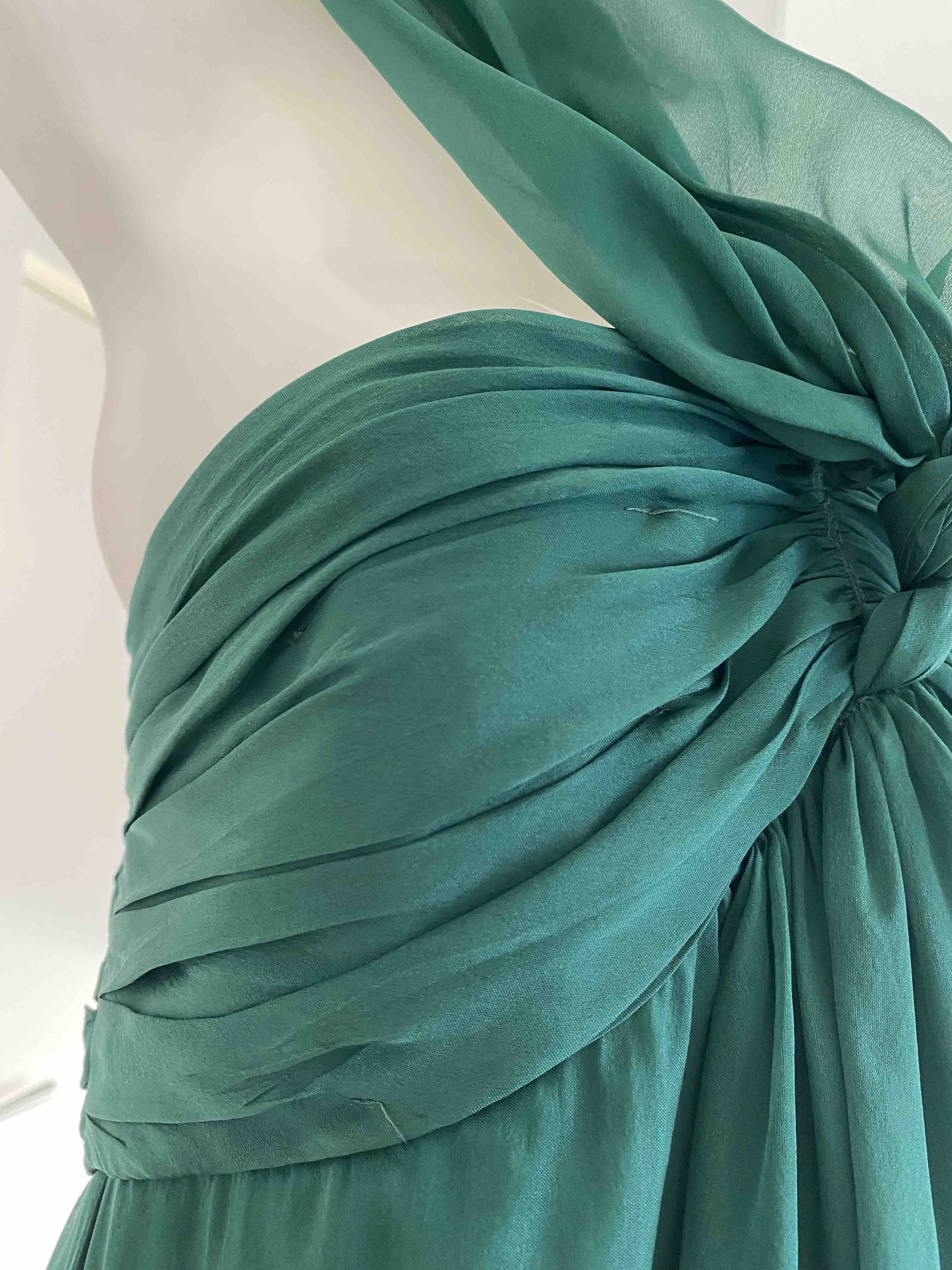Vestido Jesus del Pozo — foto 4 de 6