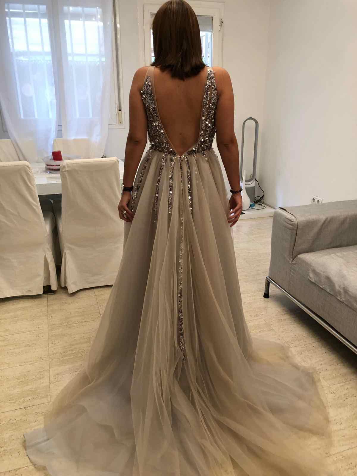 Vestido Boda — foto 1 de 3