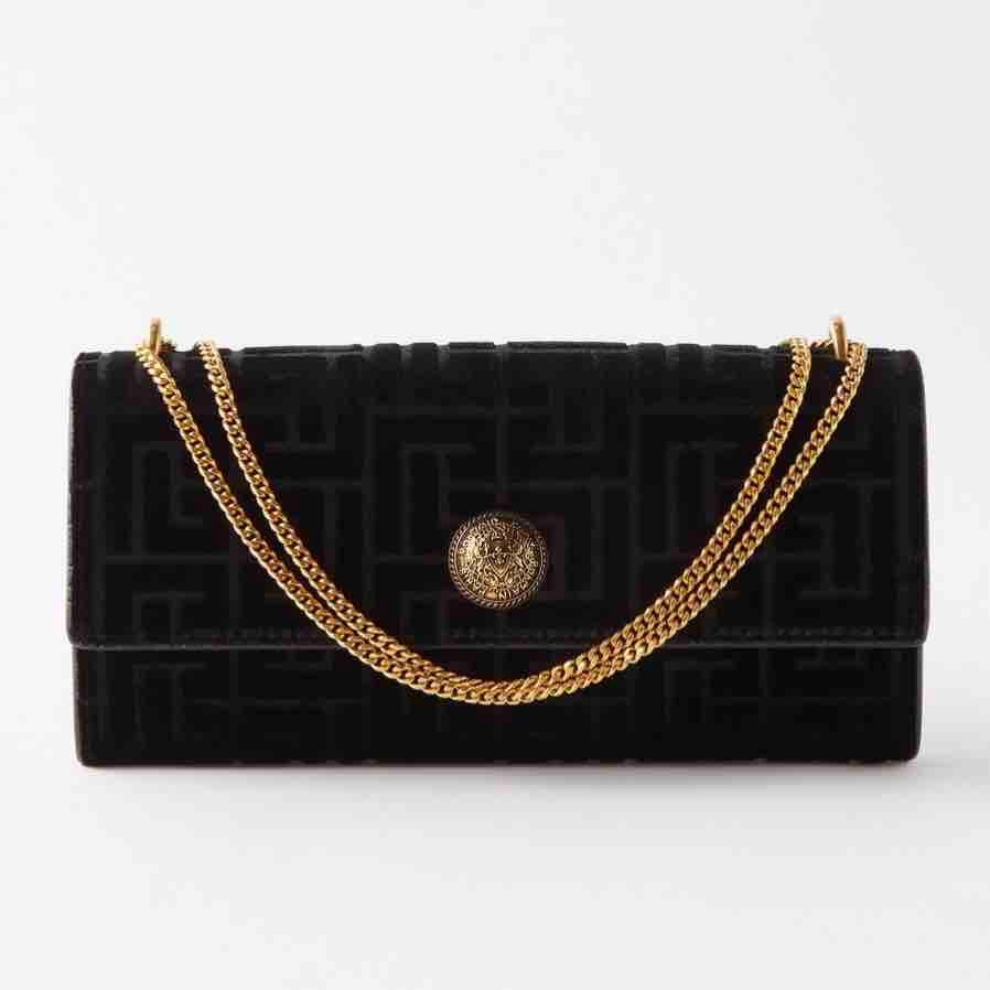 BALMAIN Coin-embellished quilted-velvet shoulder bag (1485804) — foto 1 de 5