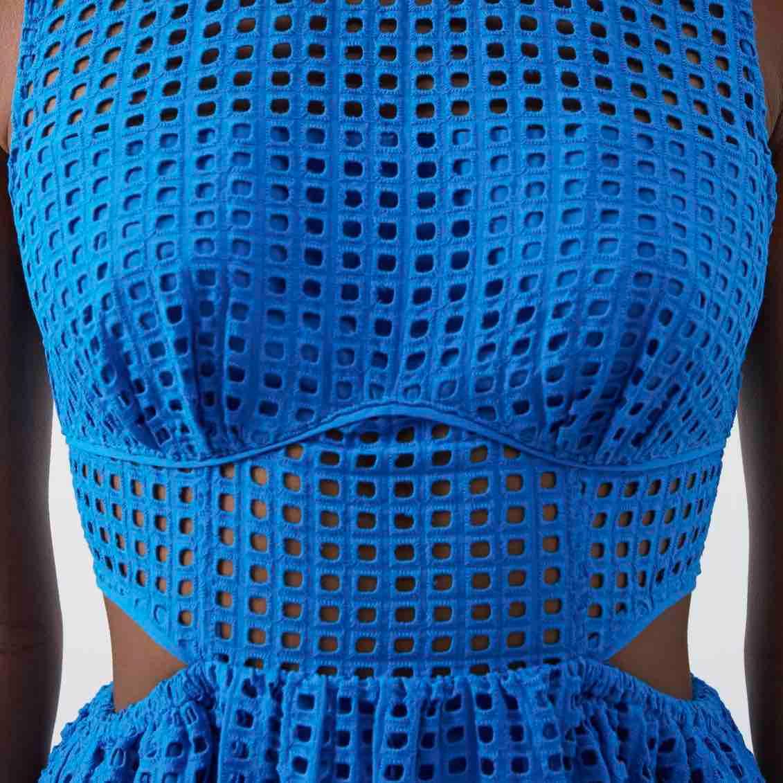 Self Portrait Side Cut-Out Broderie Anglaise Cotton Midi Dress — foto 3 de 4