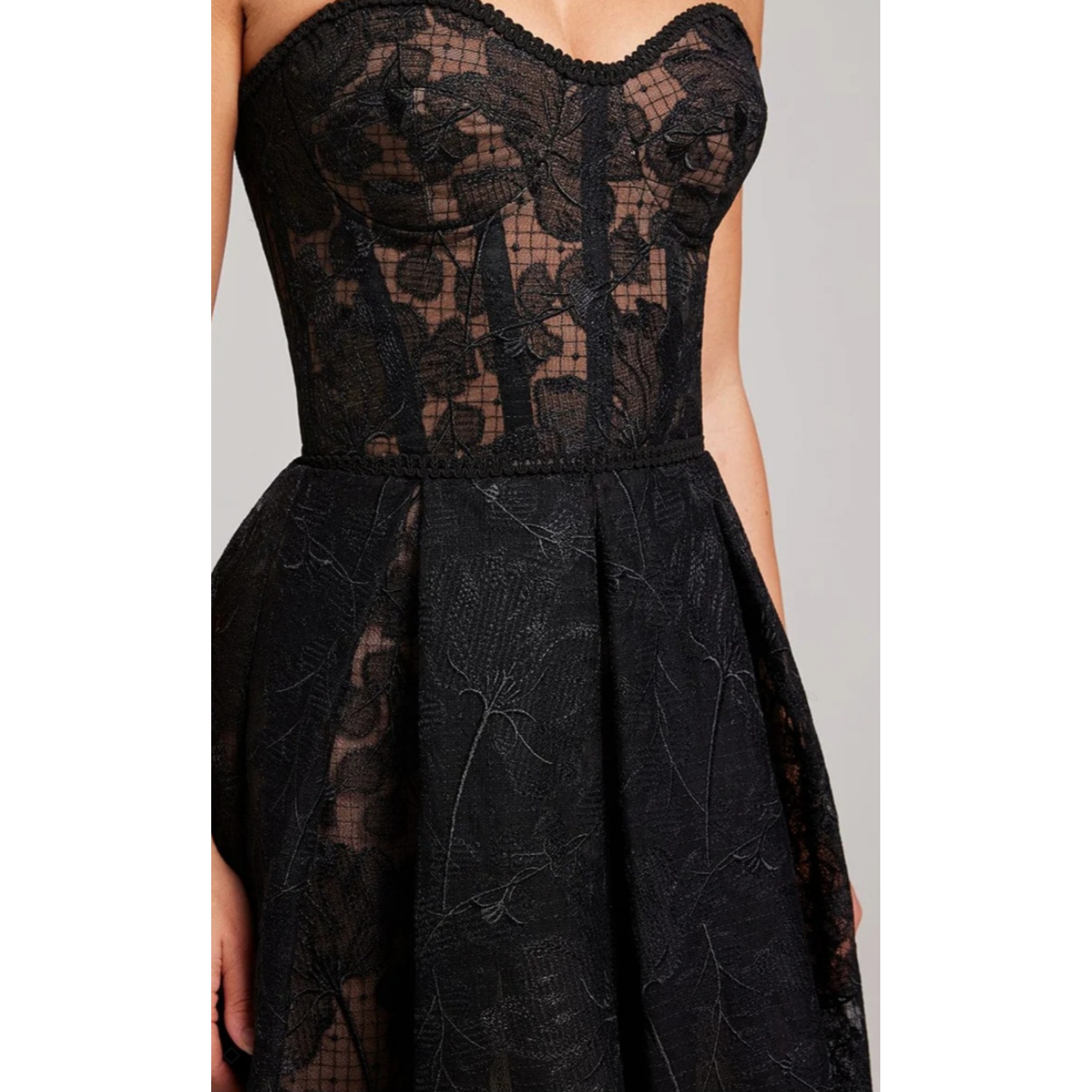 Vestido Nadine Merabi — foto 2 de 4