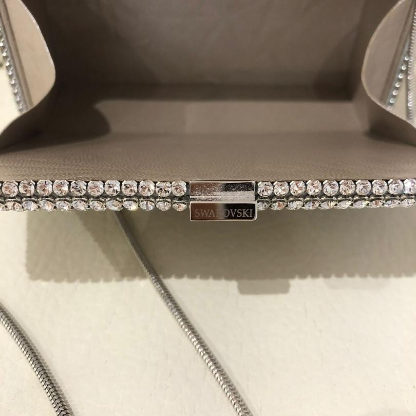 Bolso Swarovski. — foto 6 de 6